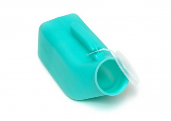 The-reusable-thermoplastic-male-urine-bottle-is-ideal-for-male-patients-or-users-confined-to-bed-or-with-limited-mobility.-The-wide-opening-enables-entry-and-is-easy-for-cleaning-and-drying-after-use.-The-attached-lid-when-covered,-prevents-unpleasant-smell-and-limits-spillage.